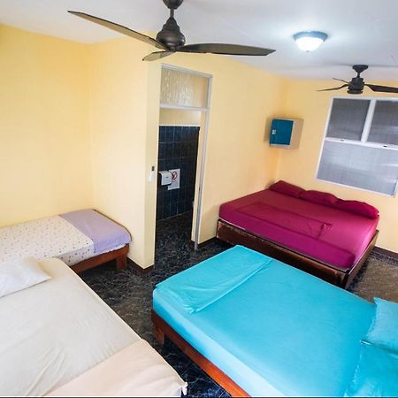 Hostel De Haan Jacó Εξωτερικό φωτογραφία