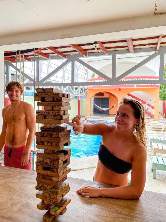 Hostel De Haan Jacó Εξωτερικό φωτογραφία