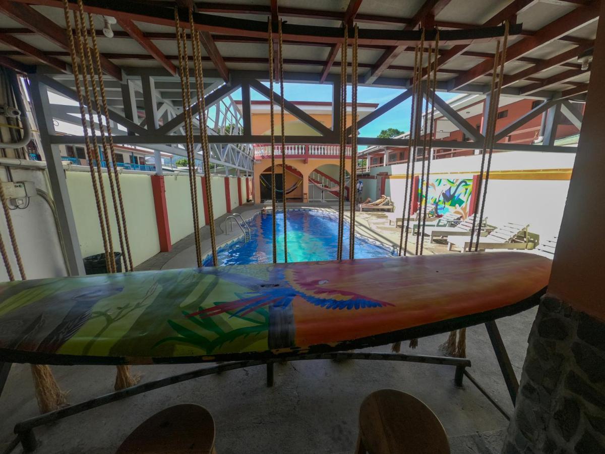 Hostel De Haan Jacó Εξωτερικό φωτογραφία